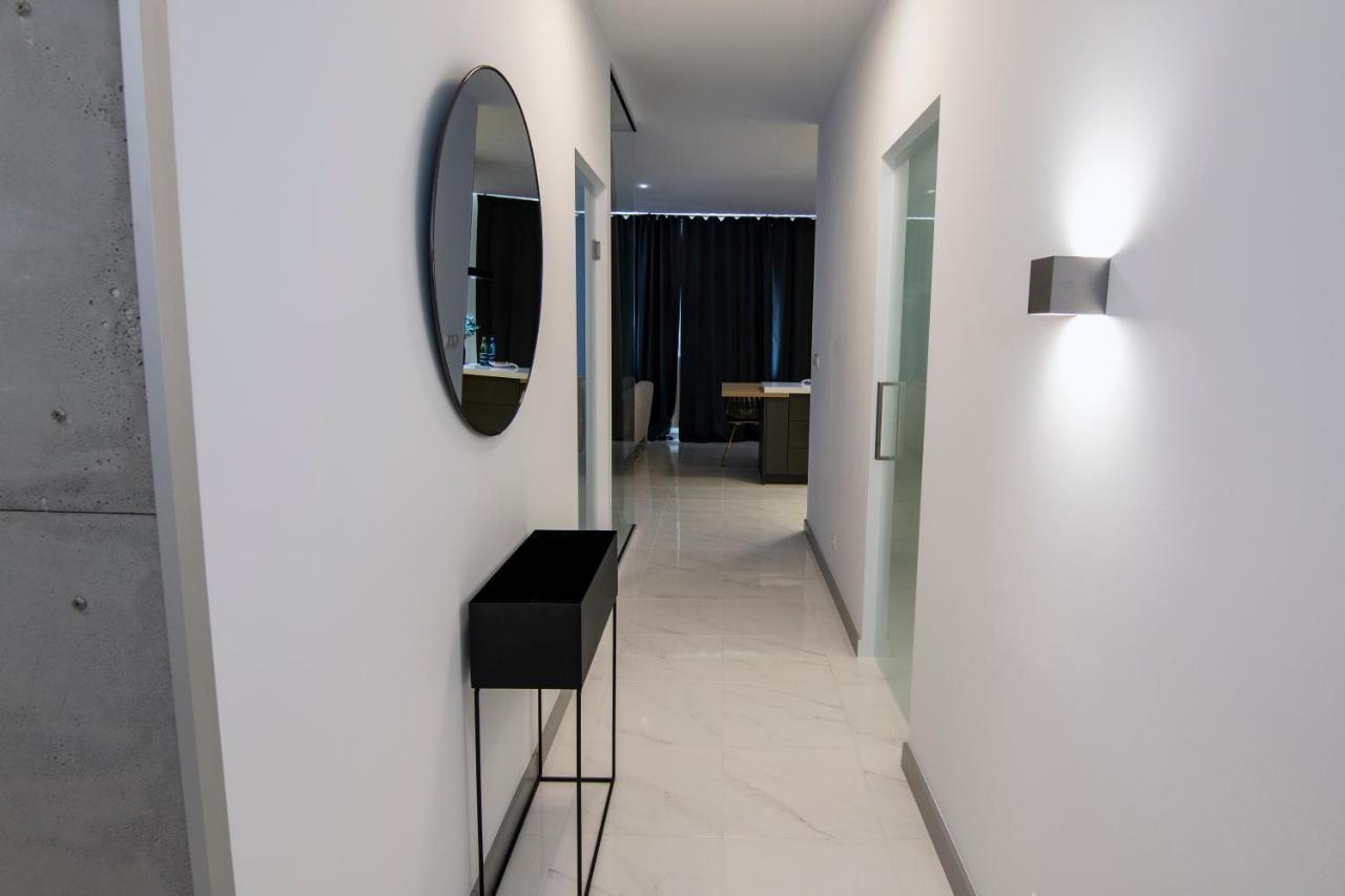 El Apartments - Antares بوزنان المظهر الخارجي الصورة
