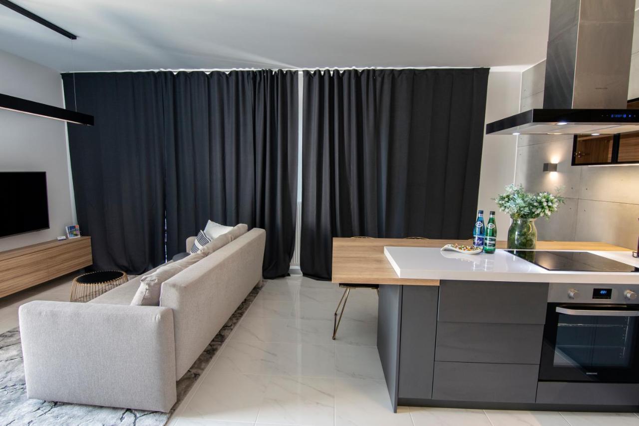 El Apartments - Antares بوزنان المظهر الخارجي الصورة