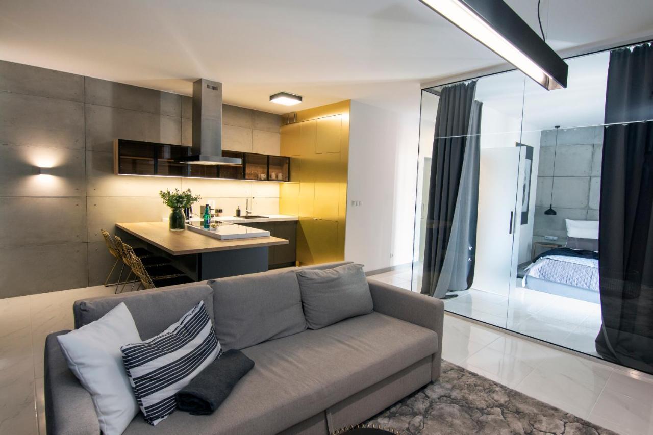 El Apartments - Antares بوزنان المظهر الخارجي الصورة